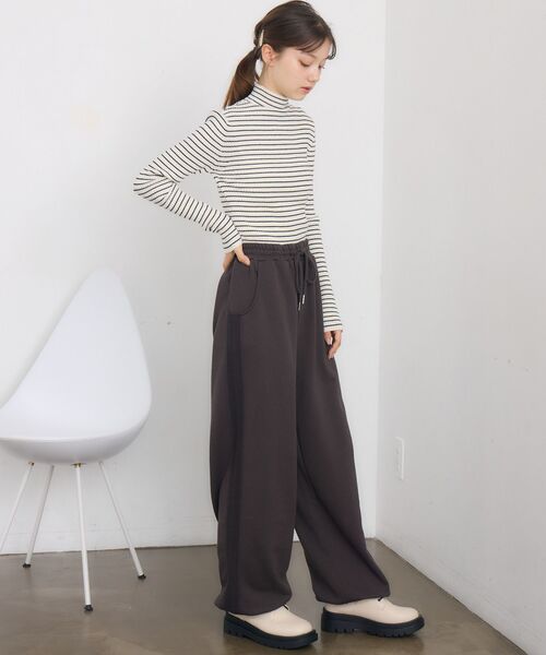 RETRO GIRL（レトロガール）の「ライン切替スウェットPT（スウェットパンツ・レディース・ライトグレー/ナチュラル/チャコールグレー・FREE）」の13枚目の写真