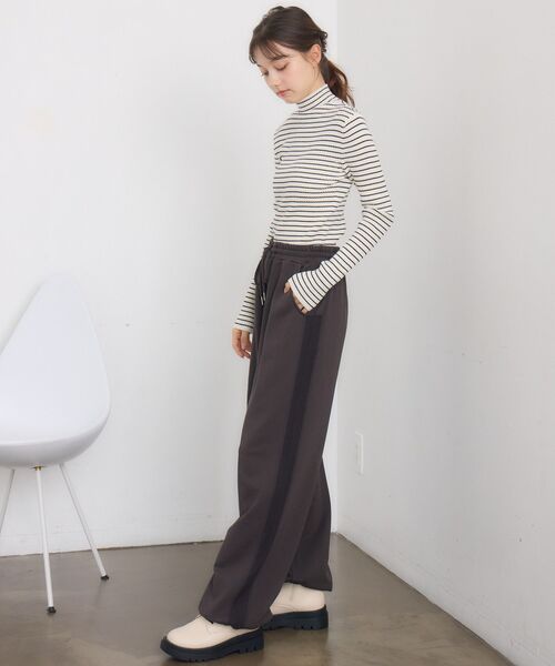 RETRO GIRL（レトロガール）の「ライン切替スウェットPT（スウェットパンツ・レディース・ライトグレー/ナチュラル/チャコールグレー・FREE）」の14枚目の写真