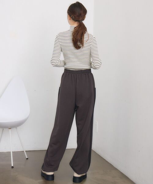 RETRO GIRL（レトロガール）の「ライン切替スウェットPT（スウェットパンツ・レディース・ライトグレー/ナチュラル/チャコールグレー・FREE）」の15枚目の写真
