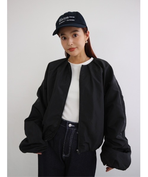 TRUNC（トランクエイティーエイト）の「No collar Tuck Blouson（ブルゾン・レディース・ブラック/アイボリー・FREE）」の4枚目の写真