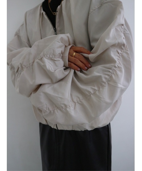 TRUNC（トランクエイティーエイト）の「No collar Tuck Blouson（ブルゾン・レディース・ブラック/アイボリー・FREE）」の16枚目の写真