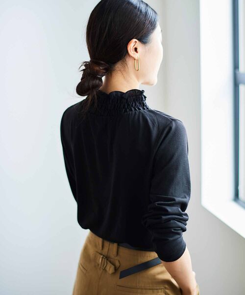 le.coeur blanc（ルクールブラン）の「レーヨンシャーリングネックプルオーバー（Tシャツ/カットソー・レディース・オフホワイト/ブラック/ライトグレー・38）」の12枚目の写真