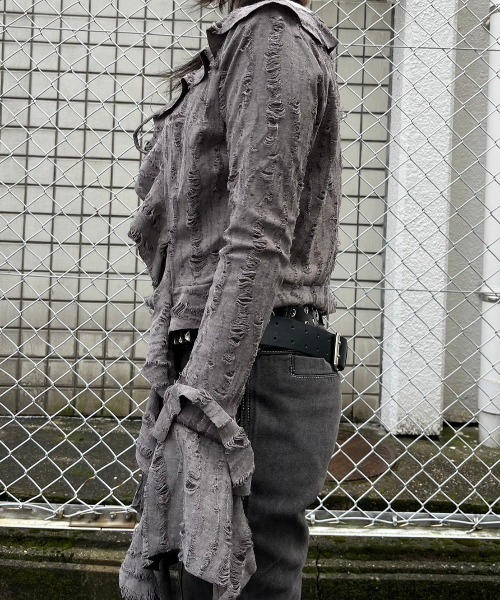 XU(エックスユー)の「ストリートファッション XU エックスユー damage frill cardigan ダメージフリルカーディガン シャツカーディガン へそ出しカーディガン ラッフルカーディガン 羽織り 韓国ファッション 韓国ストリート グランジ Y2K(カーディガン/ボレロ・レディース・チャコール/アイボリー・ONE SIZE)」の12枚目の写真