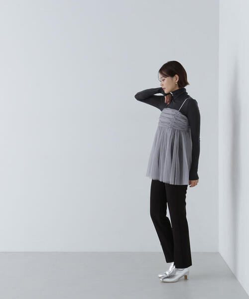 NATURAL BEAUTY BASIC(ナチュラルビューティーベーシック)の「ギャザーチュールチュニック(キャミソール・レディース・ラベンダー/グレー/ブラック・FREE)」の17枚目の写真