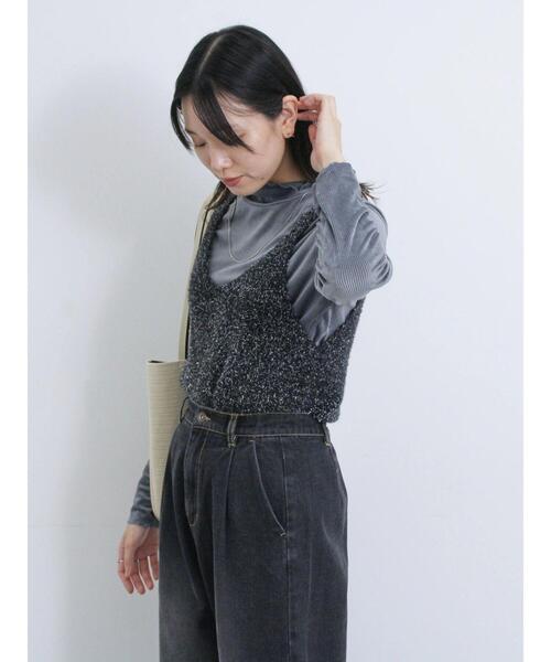 Samansa Mos2 blue（サマンサモスモスブルー）の「カットコールハイネックプルオーバー（Tシャツ/カットソー・レディース・チャコールグレー/キナリ/ベージュ・F）」の6枚目の写真