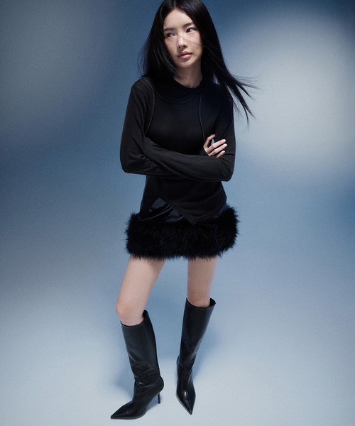 CHARLES & KEITH(チャールズ & キース)の「ポインテッドトゥ シルエットヒールロングブーツ(ブーツ・レディース・ダークブラウン/ブラック・23cm/22.5cm/25.5cm/25cm/24.5cm/23.5cm)」の15枚目の写真