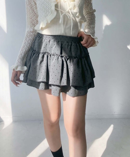 AS KNOW AS plus（アズノゥアズプラス）の「◇レースティアードフリルミニスカート（スカート・レディース・ブラック/オフホワイト/レオパード/ブラック系/ホワイト系/ブラック系1/ホワイト系1/キャメル/ダークブラウン/グレー系その他/ブラック系その他/グレー系/ドット/ブラウン系/ブラック系2/ホワイト系2・FREE）」の16枚目の写真
