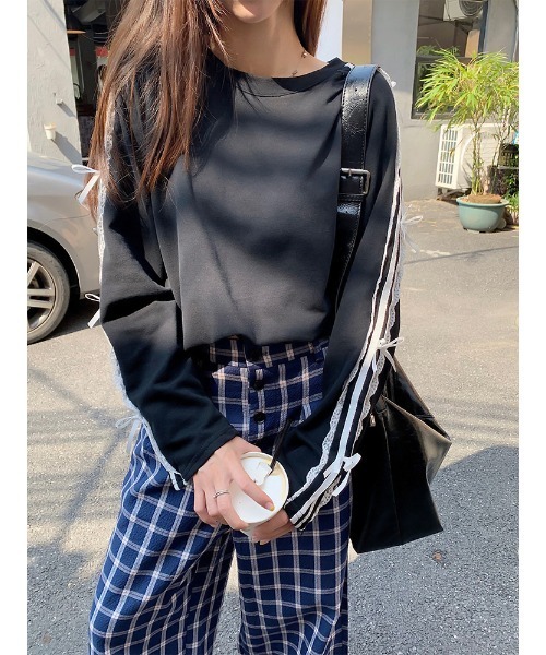 .KOM(ドットコム)の「『.KOM/ドットケーオーエム』リボンラインクルーネックロンT 【CN】(Tシャツ/カットソー・レディース・ブラック/ネイビー・FREE)」の1枚目の写真