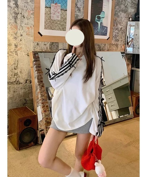 .KOM(ドットコム)の「『.KOM/ドットケーオーエム』リボンラインクルーネックロンT 【CN】(Tシャツ/カットソー・レディース・ブラック/ネイビー・FREE)」の3枚目の写真