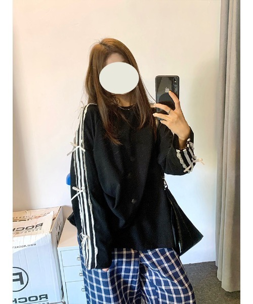 .KOM(ドットコム)の「『.KOM/ドットケーオーエム』リボンラインクルーネックロンT 【CN】(Tシャツ/カットソー・レディース・ブラック/ネイビー・FREE)」の6枚目の写真