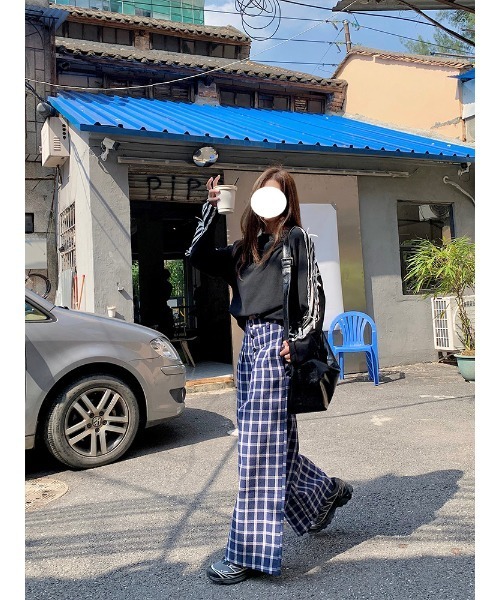 .KOM(ドットコム)の「『.KOM/ドットケーオーエム』リボンラインクルーネックロンT 【CN】(Tシャツ/カットソー・レディース・ブラック/ネイビー・FREE)」の8枚目の写真