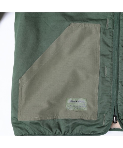 Liberaiders(リベレイダース)の「Liberaiders LOST HORIZON REVERSIBLE CARDIGAN(リベレイダース ロストホライゾン リバーシブル カーディガン)(ミリタリージャケット・メンズ・オリーブ/ネイビー・SMALL/X-LARGE/MEDIUM)」の12枚目の写真
