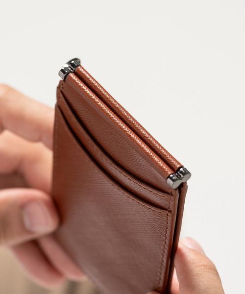 MURA（ムラ）の「サフィアーノレザー 薄型 伸縮リール付 IDカードケース（カードケース・メンズ・キャメル/ネイビー/ブラック/チョコ/アッシュグレー・FREE）」の9枚目の写真