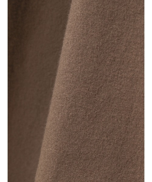 MidiUmi（ミディウミ）の「MidiUmi タックワンピース（シャツワンピース・レディース・オフホワイト/ブラック/ブラウン・FREE）」の5枚目の写真