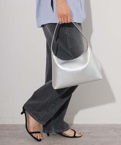 STANDOIL（スタンドオイル）の「【STAND OIL/スタンドオイル 】 PLUMP BAG（ハンドバッグ・レディース・シルバー/ブラック・FREE）」の20枚目の写真