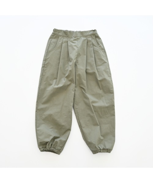 NHT（エヌエイチティー）の「エヌエイチティー ロングギャザーパンツ（その他パンツ・キッズ・カーキ/インディゴブルー/ベージュ系その他6・130cm/140cm/150cm/160cm/120cm/110cm）」の20枚目の写真