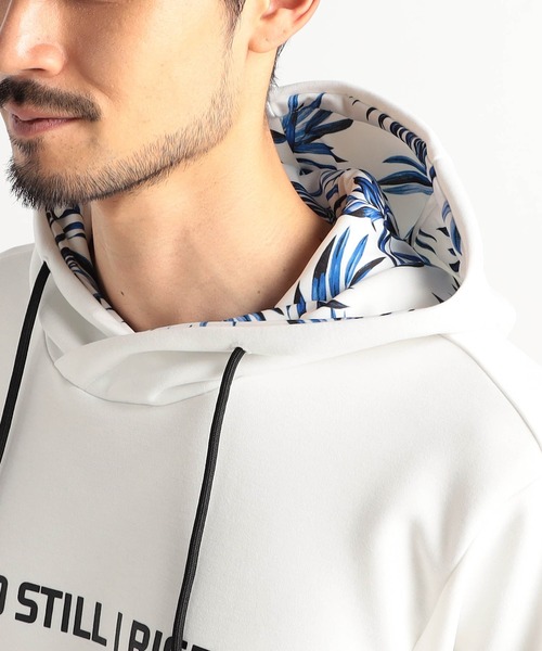 NICOLE CLUB FOR MEN（ニコルクラブフォーメン）の「【NICOLE SPORTS】ロゴプリントパーカー（パーカー・メンズ・シルバーグレー/オフホワイト/その他/カーキ・MEDIUM/LARGE/X-LARGE）」の11枚目の写真