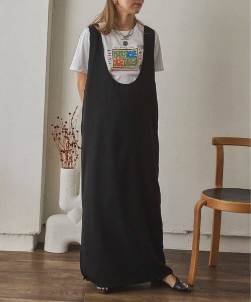 feepur by saya（フェピュールバイサヤ）の「アソートアートプリントTee（Tシャツ/カットソー・レディース・ブラック/ホワイト系/ブラック系/ホワイト・MEDIUM）」の9枚目の写真