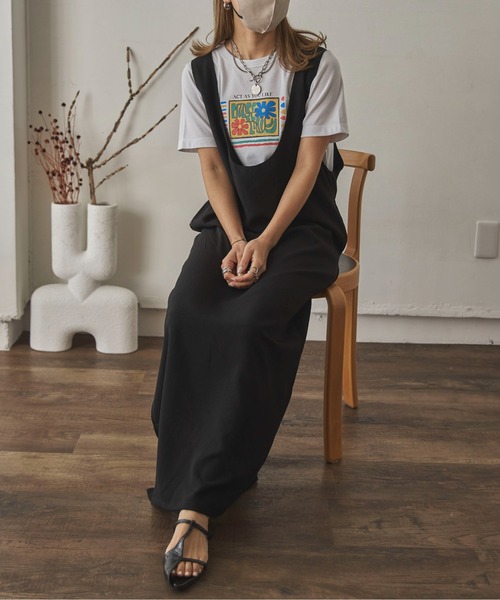 feepur by saya（フェピュールバイサヤ）の「アソートアートプリントTee（Tシャツ/カットソー・レディース・ブラック/ホワイト系/ブラック系/ホワイト・MEDIUM）」の13枚目の写真