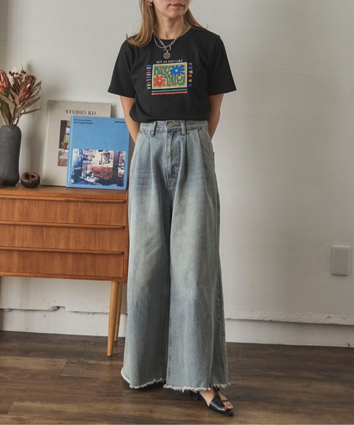 feepur by saya（フェピュールバイサヤ）の「アソートアートプリントTee（Tシャツ/カットソー・レディース・ブラック/ホワイト系/ブラック系/ホワイト・MEDIUM）」の15枚目の写真