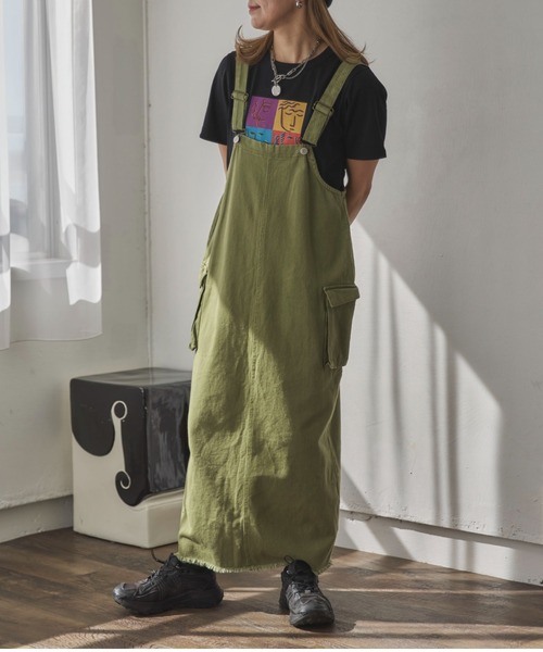 feepur by saya（フェピュールバイサヤ）の「アソートアートプリントTee（Tシャツ/カットソー・レディース・ブラック/ホワイト系/ブラック系/ホワイト・MEDIUM）」の19枚目の写真