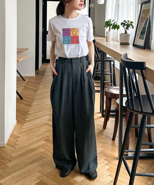 feepur by saya（フェピュールバイサヤ）の「アソートアートプリントTee（Tシャツ/カットソー・レディース・ブラック/ホワイト系/ブラック系/ホワイト・MEDIUM）」の22枚目の写真