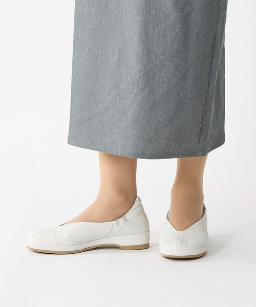 セール】【新色追加】Vカットフラットパンプス（パンプス）｜D'ICI