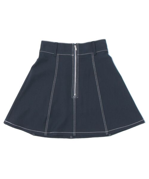 REDYAZEL（レディアゼル）の「【セットアップ可能】バイカラーステッチフレアミニスカート（スカート・レディース・ベージュ/ネイビー/ブルー・SMALL/MEDIUM）」の21枚目の写真