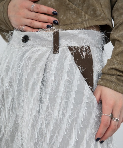 VACANCY（ヴァカンシー）の「フリンジレイヤードワイドパンツ（スラックス・レディース・ブラック/アイボリー・SMALL/MEDIUM/LARGE）」の8枚目の写真