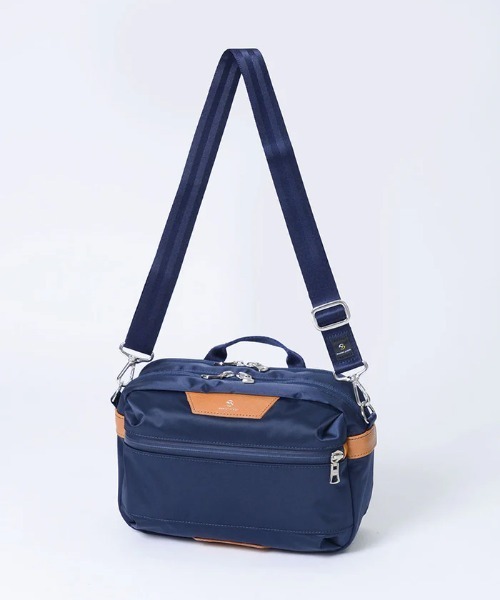 master-piece(マスターピース)の「【master-piece /マスターピース】 Progress SHOULDER BAG(ショルダーバッグ・メンズ・ブラック/ネイビー・FREE)」の2枚目の写真