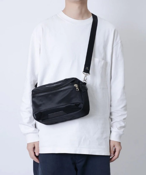 master-piece(マスターピース)の「【master-piece /マスターピース】 Progress SHOULDER BAG(ショルダーバッグ・メンズ・ブラック/ネイビー・FREE)」の6枚目の写真