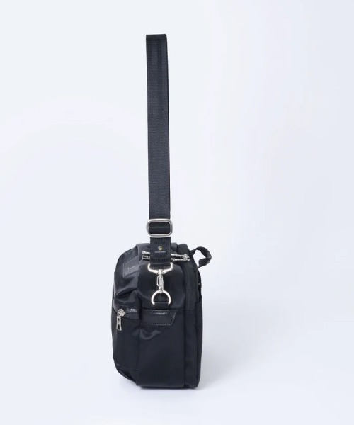 master-piece(マスターピース)の「【master-piece /マスターピース】 Progress SHOULDER BAG(ショルダーバッグ・メンズ・ブラック/ネイビー・FREE)」の8枚目の写真