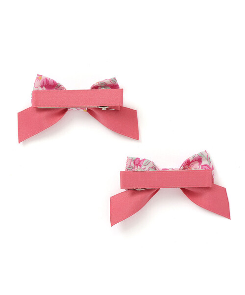 Tartine et Chocolat（タルティーヌエショコラ）の「【日本製】【お揃い】リバティ(Aralia Pansy)タナローンヘアクリップ（ヘアゴム・キッズ・パープル系その他/ピンク系その他・FREE）」の3枚目の写真