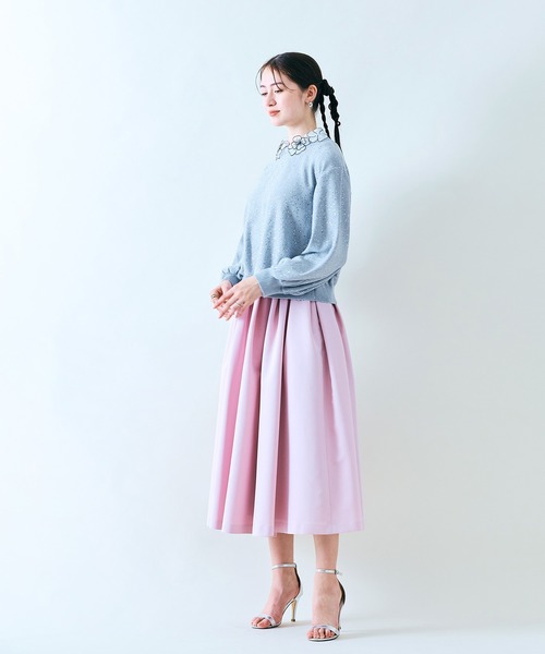 Audie a Muses(オーディアミューズ)の「ラメ&スパンコールニットプルオーバー(ニット/セーター・レディース・ライトグレー/オフホワイト・42/38)」の11枚目の写真