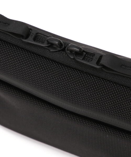 Aer（エアー）の「Aer（エアー）Slim Pouch2 AER-21062（ハンドバッグ・メンズ・ブラック・F）」の4枚目の写真