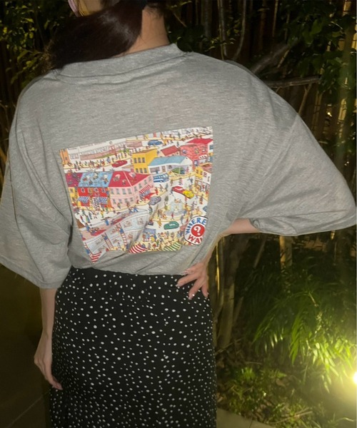 ALWAYS GOOD TIME(オルウェイズグッドタイム)の「【Where's Wally/ウォーリーを探せ】天竺 BOXシルエット/WIDシルエット型 プリント/刺繍 半袖Tシャツ(Tシャツ/カットソー・レディース・ピンク/ホワイト系2/ホワイト系1/ネイビー/クリーム/サックスブルー/グレー/ブラック・L/M)」の5枚目の写真