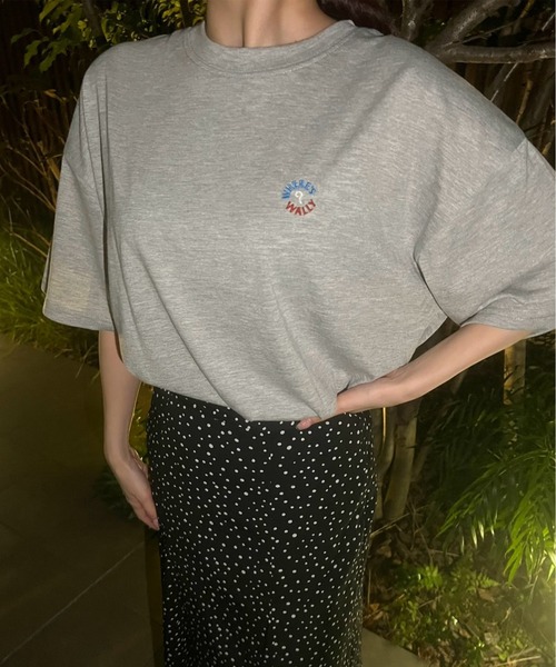 ALWAYS GOOD TIME(オルウェイズグッドタイム)の「【Where's Wally/ウォーリーを探せ】天竺 BOXシルエット/WIDシルエット型 プリント/刺繍 半袖Tシャツ(Tシャツ/カットソー・レディース・ピンク/ホワイト系2/ホワイト系1/ネイビー/クリーム/サックスブルー/グレー/ブラック・L/M)」の16枚目の写真