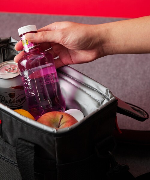 NANGA（ナンガ）の「NANGA × FREAK'S STORE/ナンガ × フリークスストア 別注 SOFT COOLER 10L ソフトクーラー 10L（アウトドアグッズ・メンズ・ブラック/グレー・ONE SIZE）」の6枚目の写真