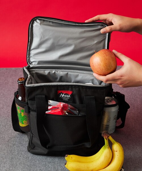 NANGA（ナンガ）の「NANGA × FREAK'S STORE/ナンガ × フリークスストア 別注 SOFT COOLER 10L ソフトクーラー 10L（アウトドアグッズ・メンズ・ブラック/グレー・ONE SIZE）」の15枚目の写真