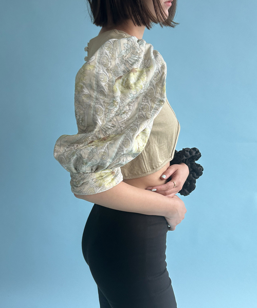 EDIT. FOR LULU(エディットフォールル)の「【DECO dequis 1985/デコ・デ・ピュイ】FLOWER GATHER SLEEVE VEST(シャツ/ブラウス・レディース・ベージュ・FREE)」の12枚目の写真