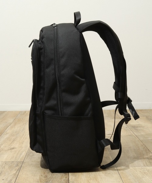 GERRY（ジェリー）の「【GERRY/ジェリー】ワンポイント刺繍ロゴ バックパック (容量：約32L)（バックパック/リュック・メンズ・ブラック/ブラック系その他・FREE）」の16枚目の写真