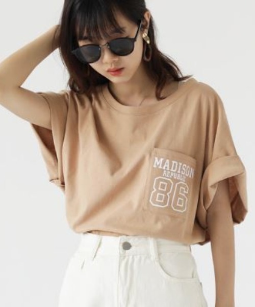 LETee(レティー)の「バックプリントロゴTシャツ(Tシャツ/カットソー・レディース・カーキ/ブラウン/グレー/ブラック/ホワイト・FREE)」の14枚目の写真