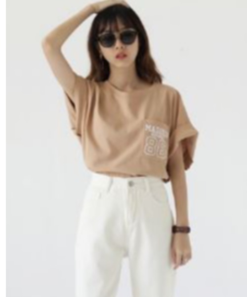 LETee(レティー)の「バックプリントロゴTシャツ(Tシャツ/カットソー・レディース・カーキ/ブラウン/グレー/ブラック/ホワイト・FREE)」の15枚目の写真