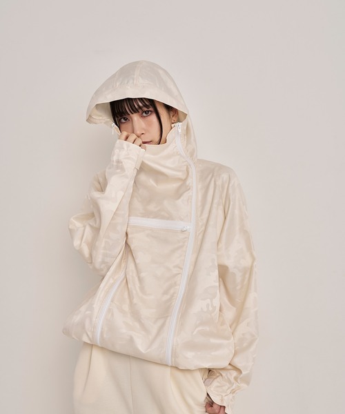 Nora Lily(ノラリリー)の「【Nora Lily】Shadow Camouflage Pattern Blouson(ナイロンジャケット・メンズ・カーキ/ホワイト/ネイビー・FREE)」の2枚目の写真