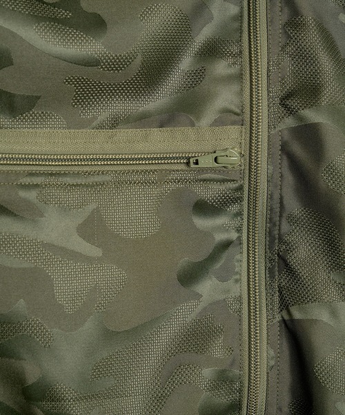 Nora Lily(ノラリリー)の「【Nora Lily】Shadow Camouflage Pattern Blouson(ナイロンジャケット・メンズ・カーキ/ホワイト/ネイビー・FREE)」の15枚目の写真