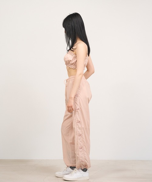 Nora Lily elle(ノラリリーエル)の「【Nora Lily】「elle」Shirring Bare Top(その他トップス・レディース・ベビーピンク/ブルーグレー/ブラック・FREE)」の19枚目の写真