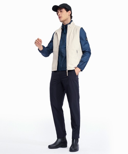 AIGLE（エーグル）の「撥水 ライトウェイト パッカブルフーデッドナイロンジャケット / フード収納可（ナイロンジャケット・メンズ・ネイビー/ブルーグリーン・L/M/XL/S）」の15枚目の写真