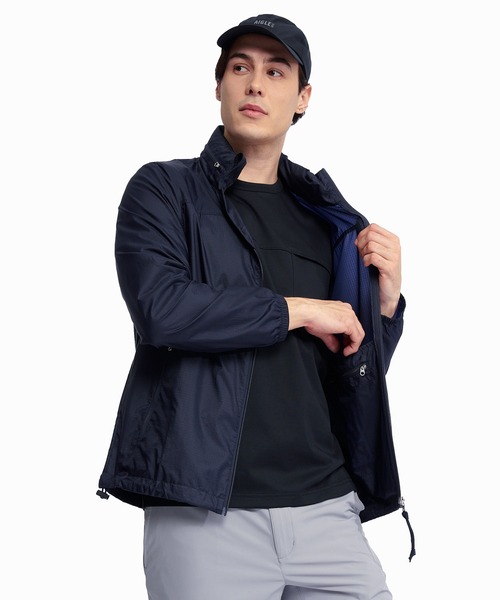 AIGLE（エーグル）の「撥水 ライトウェイト パッカブルフーデッドナイロンジャケット / フード収納可（ナイロンジャケット・メンズ・ネイビー/ブルーグリーン・L/M/XL/S）」の20枚目の写真