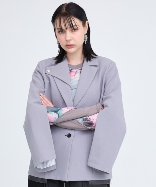 casane(カサネ)の「CASANE(カサネ)別注スリーブファスナージャケット(テーラードジャケット・レディース・ブラック/グレー・F)」の17枚目の写真