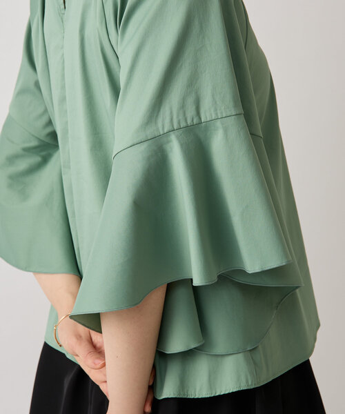 LIVETART(リヴェタート)の「フレアデザインスリーブブラウス(シャツ/ブラウス・レディース・ホワイト/グリーン・FREE)」の6枚目の写真